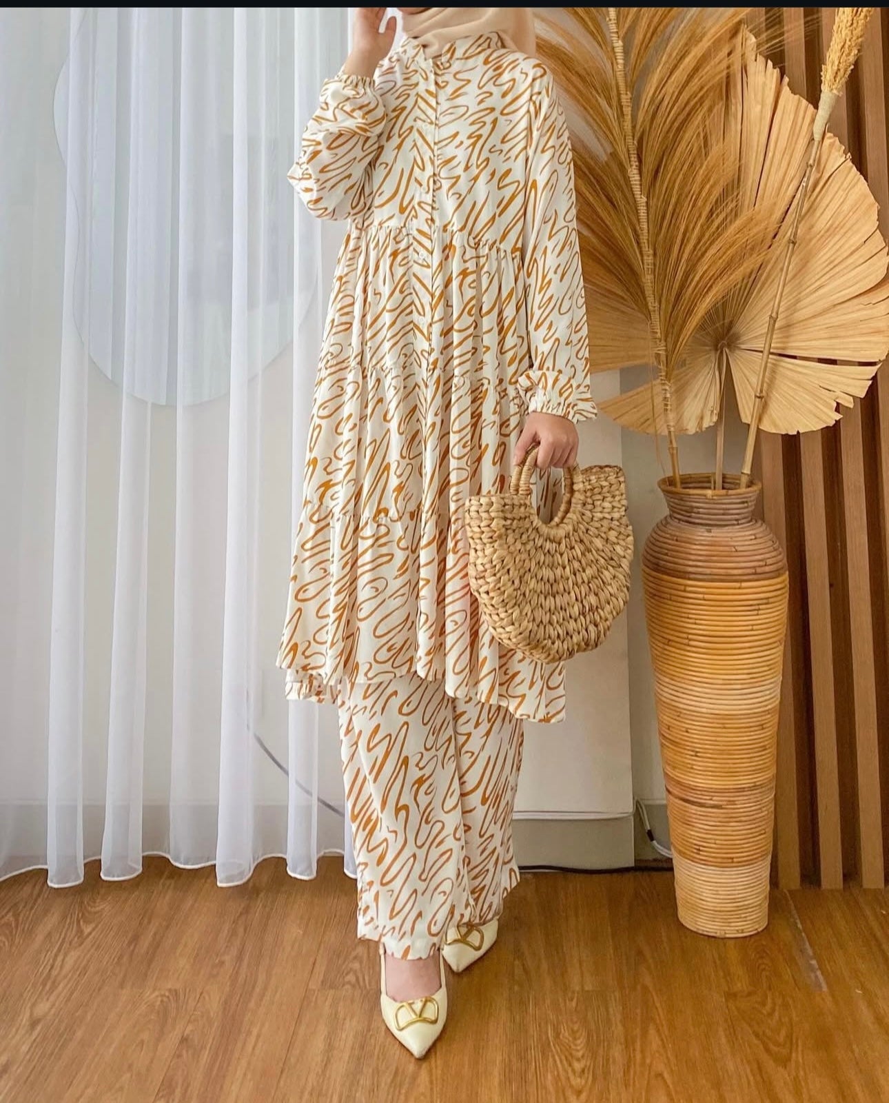 CARAMEL SWIRL CORDSET