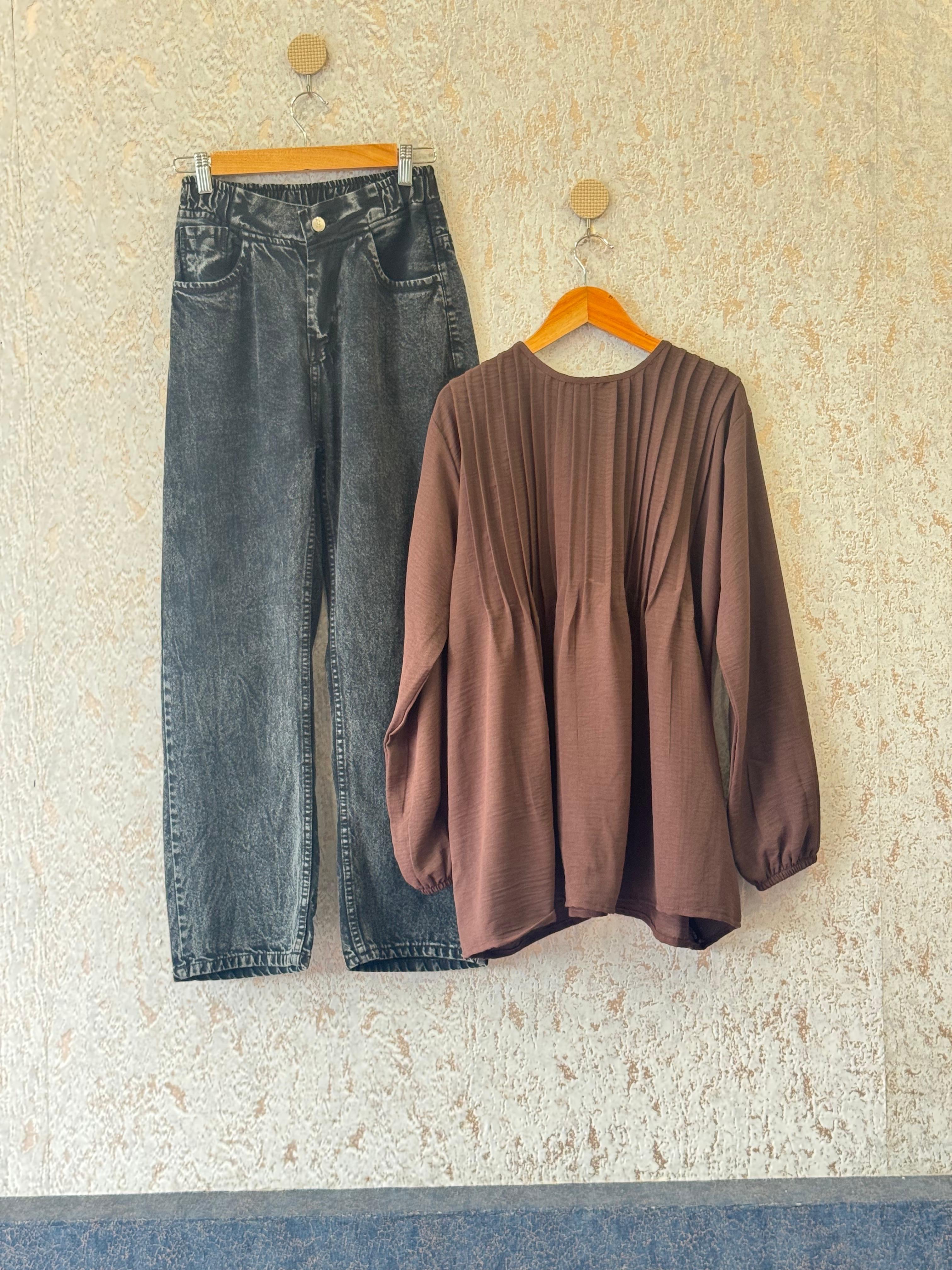 STYLISH TOP WITH LOOSE FIT PANTS