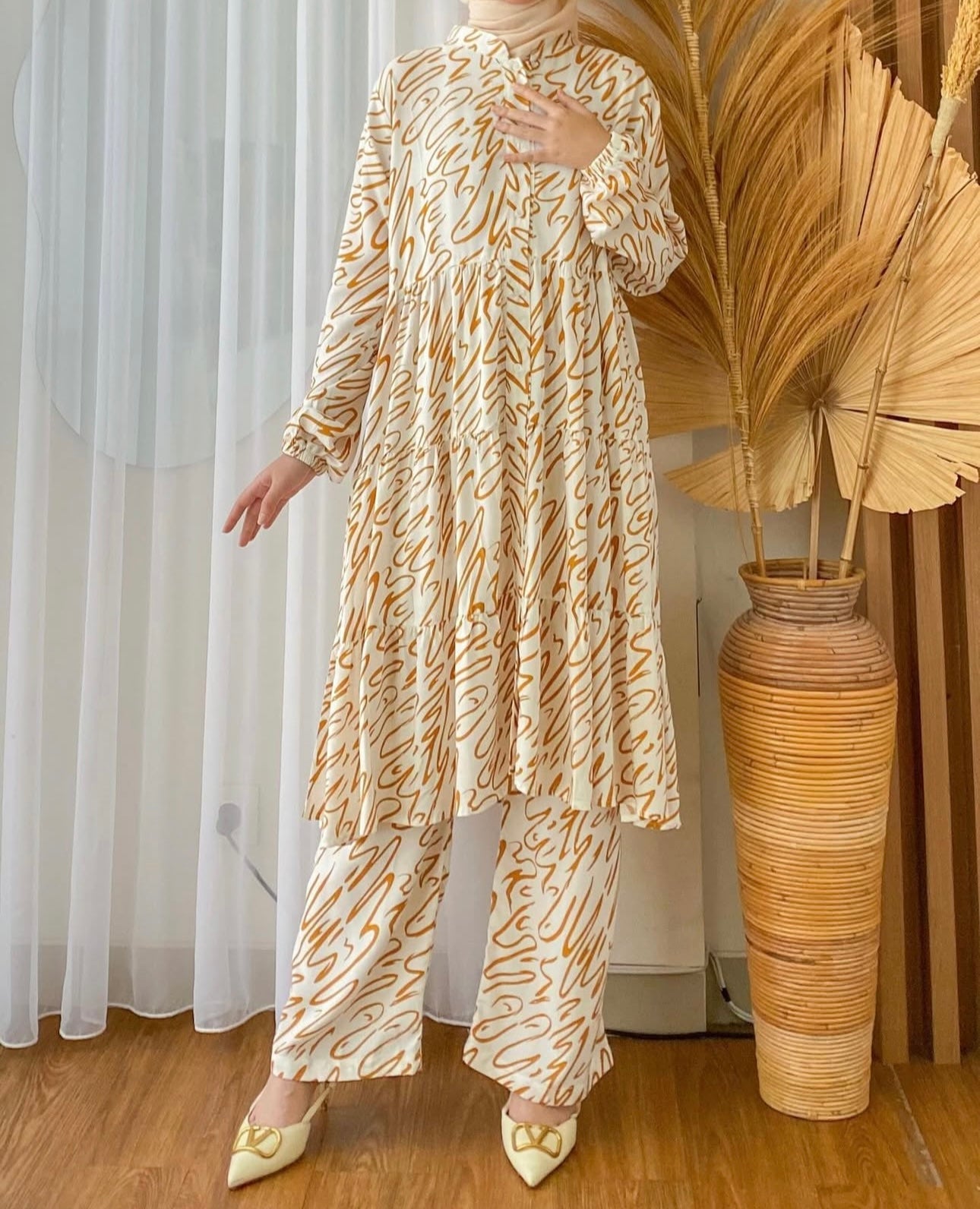 CARAMEL SWIRL CORDSET