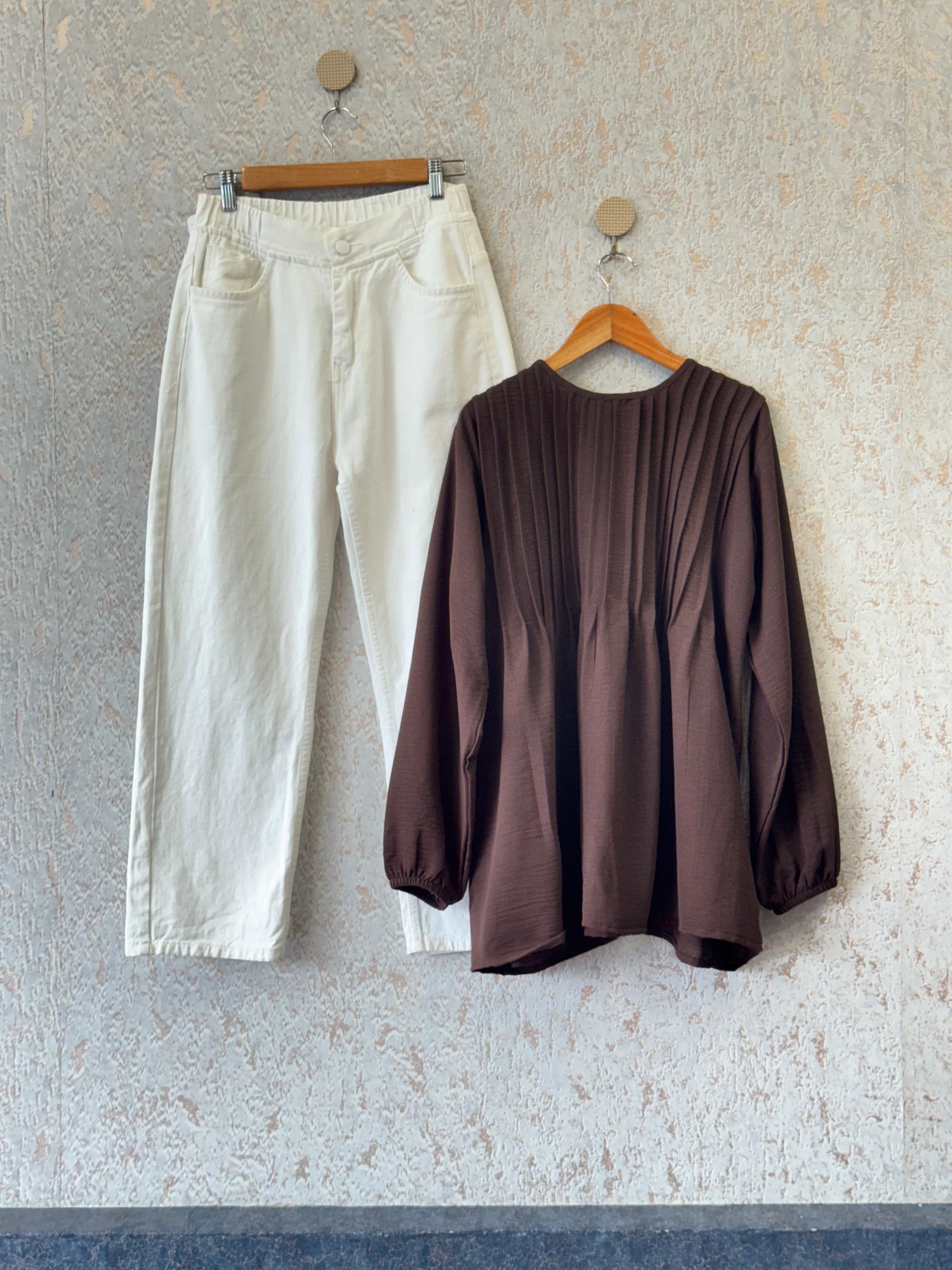 STYLISH TOP WITH LOOSE FIT PANTS