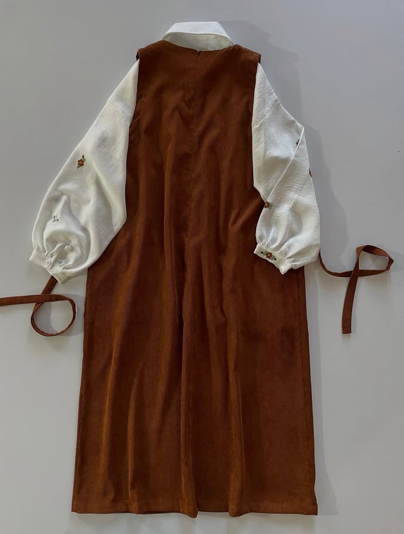 Automn meadow pinafore