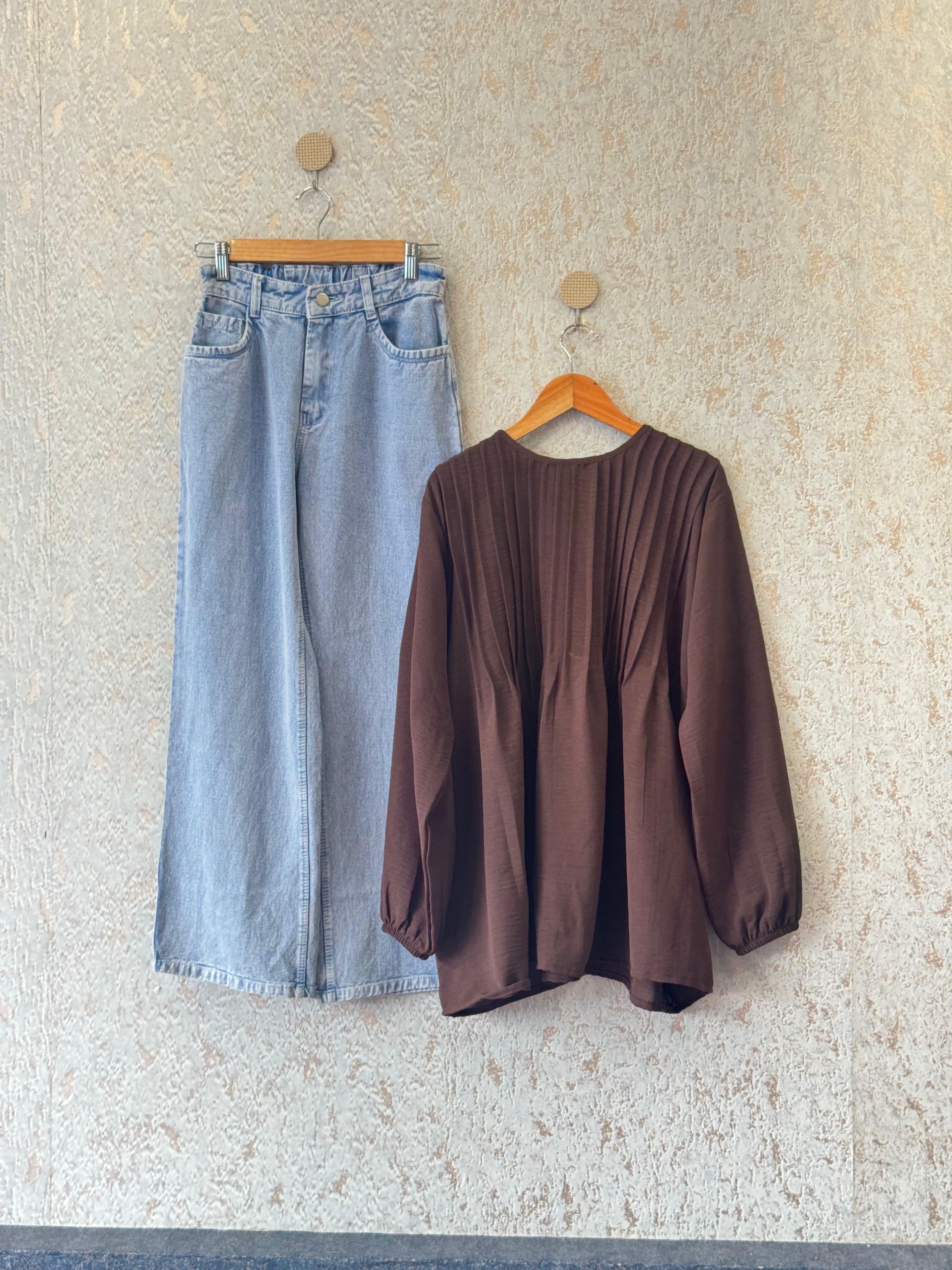 STYLISH TOP WITH LOOSE FIT PANTS