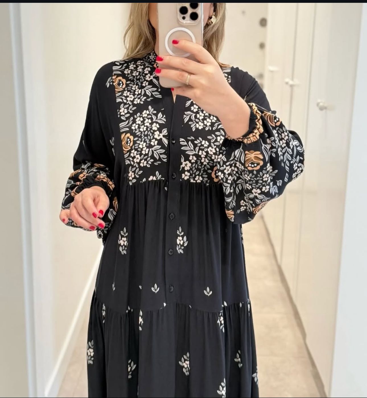 BLACK PETALS DRESS