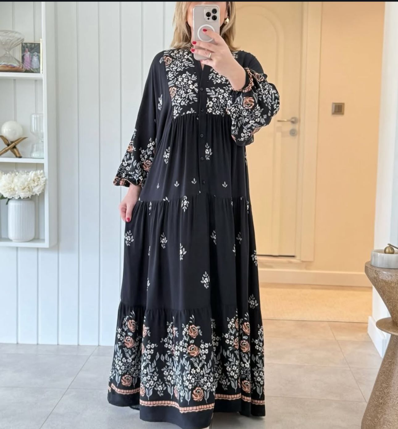 BLACK PETALS DRESS