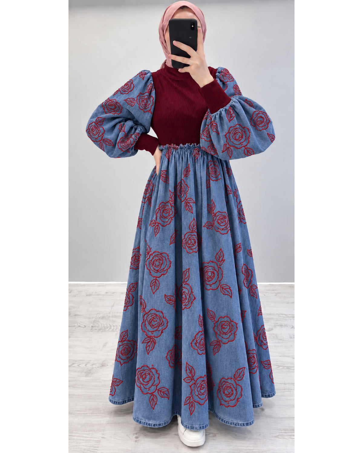 DENIM BLOOM RIBBED SLEEVE GOWN