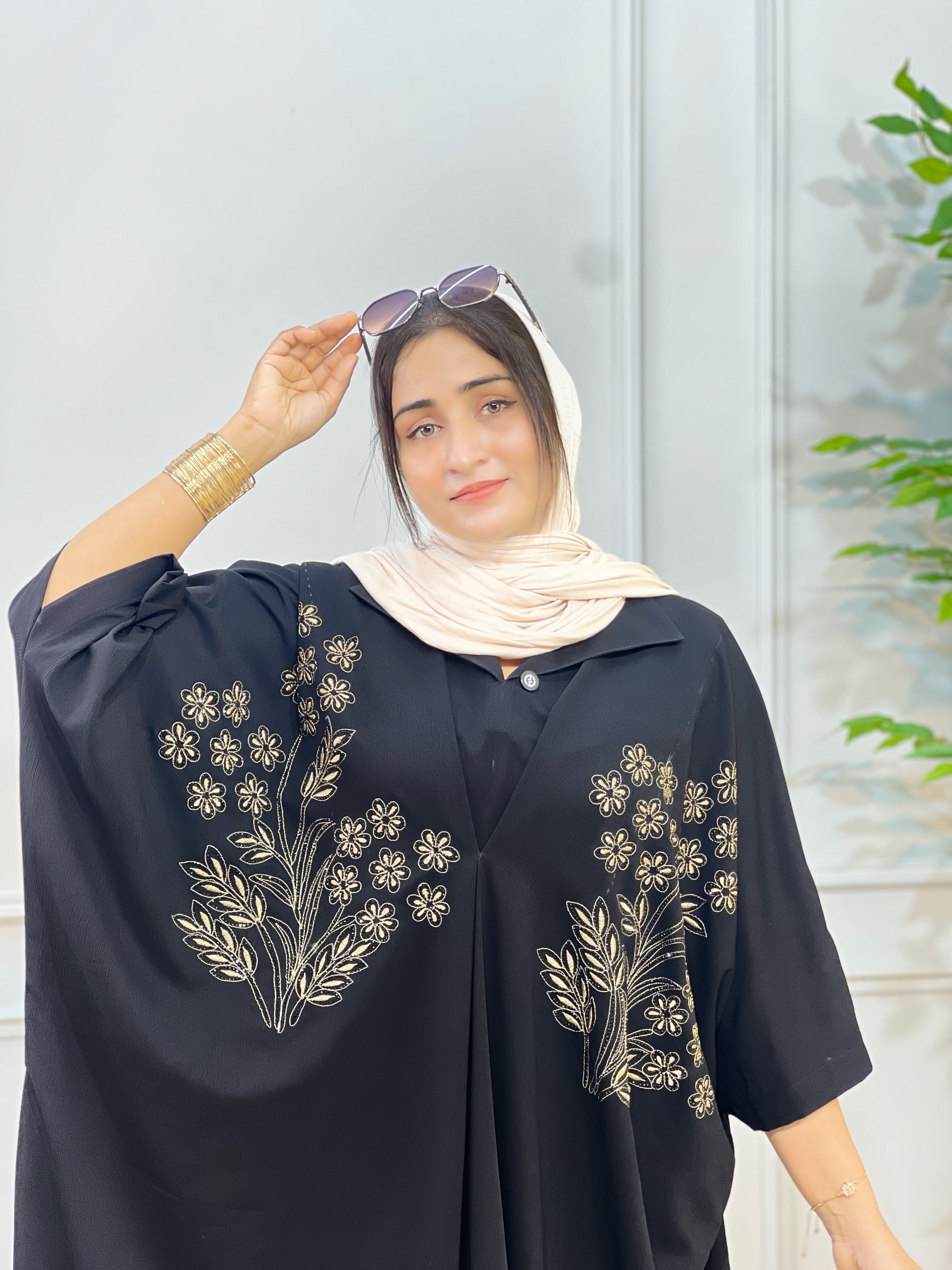 Embroidery lengthy kafthan